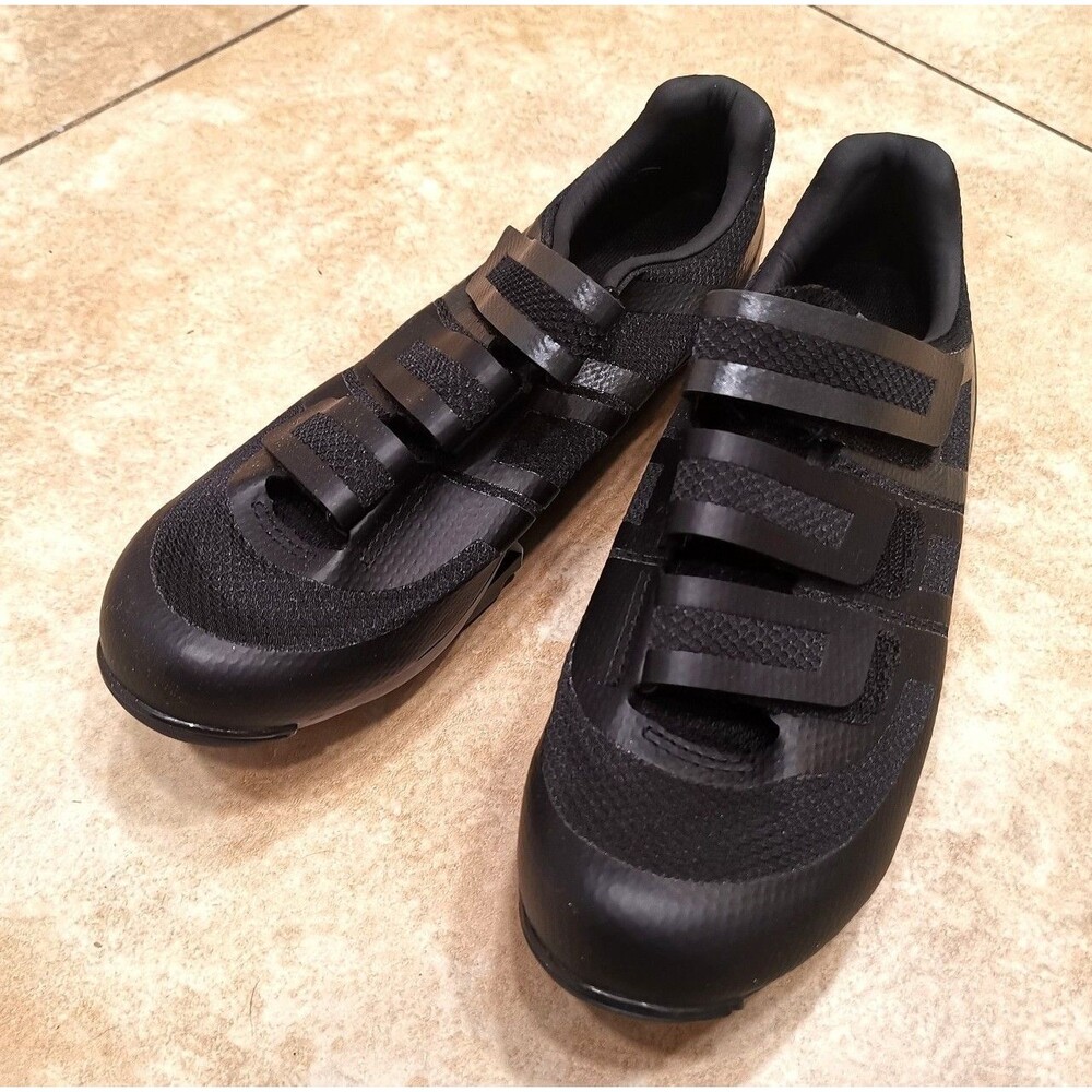 New Black Color Pearl Izumi Women Canyon Size 9.5 US /41 EU Biking Shoes Display